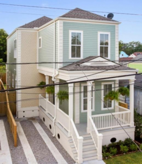 Гостиница Close to French Quarter!  Новый Орлеан